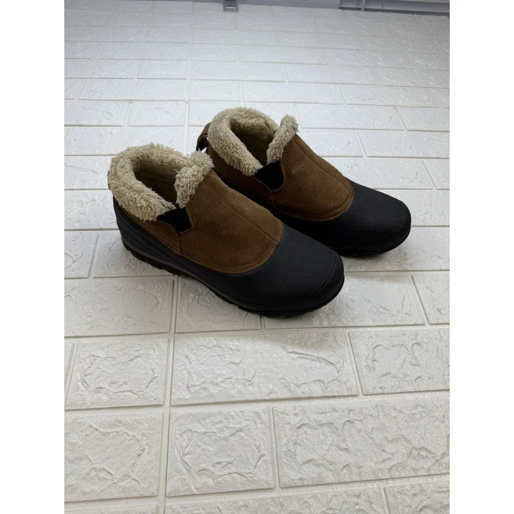 Northside Slip On Waterproof 3M Thinsulate, Size 9
